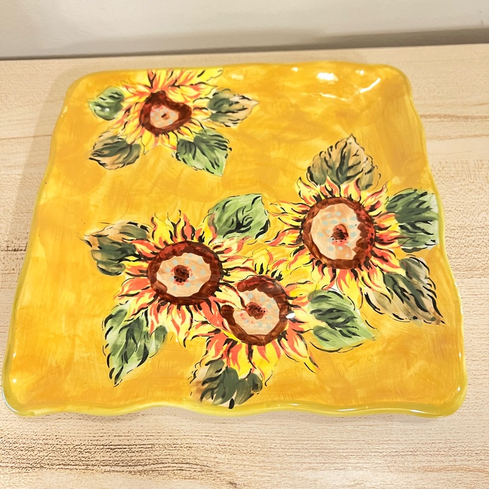 Maxcera  corp, golden sunflower salad plate